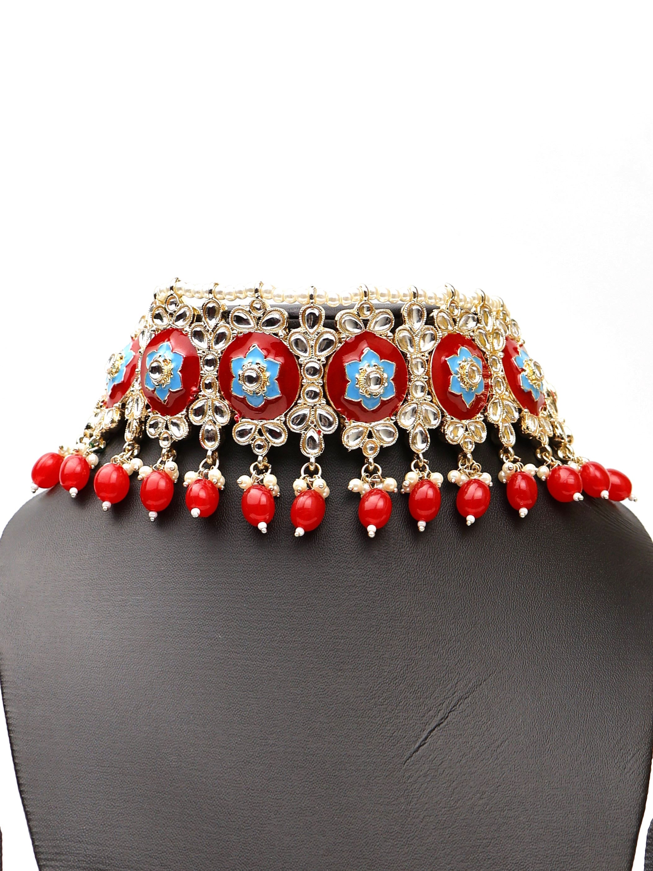 Multicolor Kundan and Pearl Choker Style Necklace Set with Earings and Mang Tikka